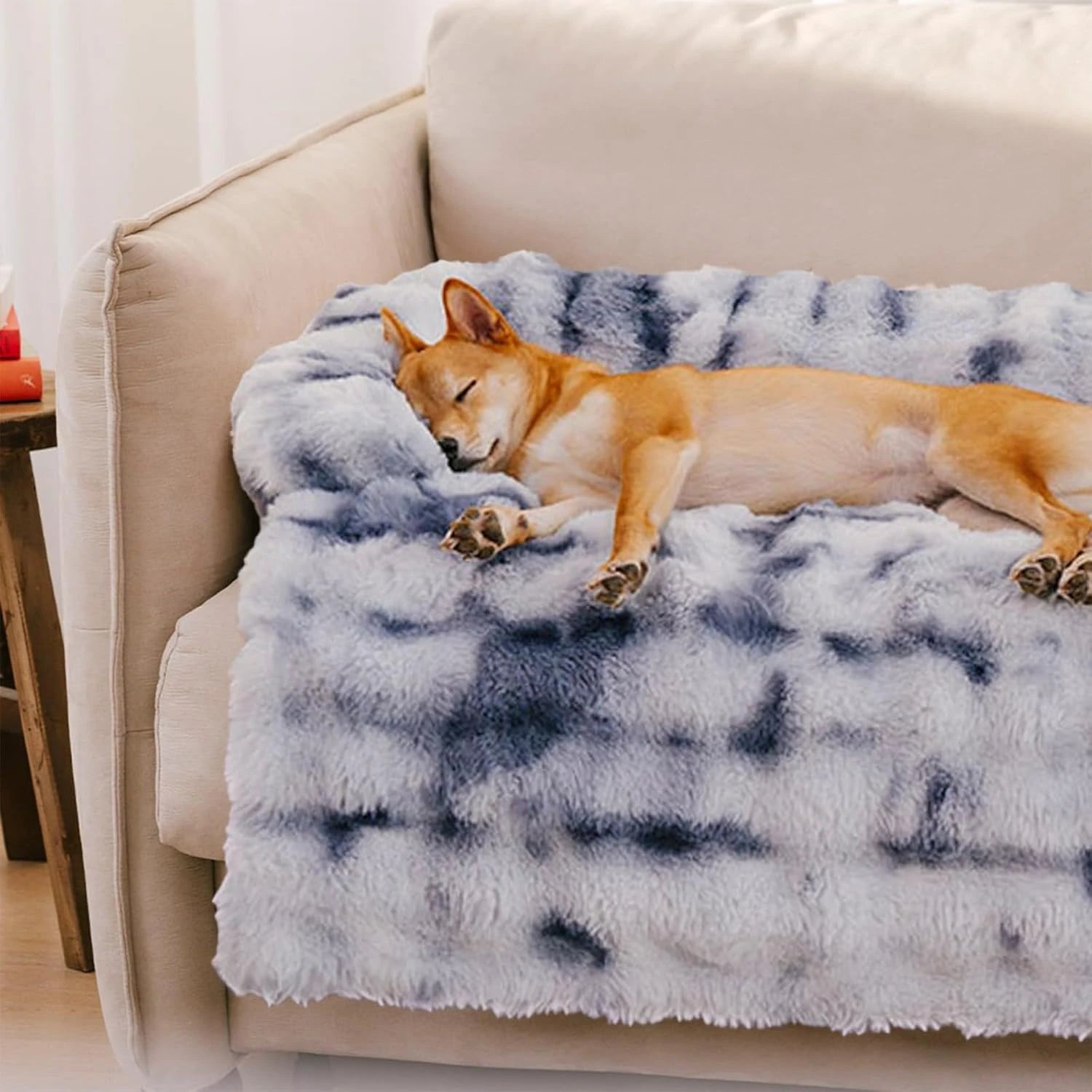 Flauschiges Hundekissen - Sofaschoner