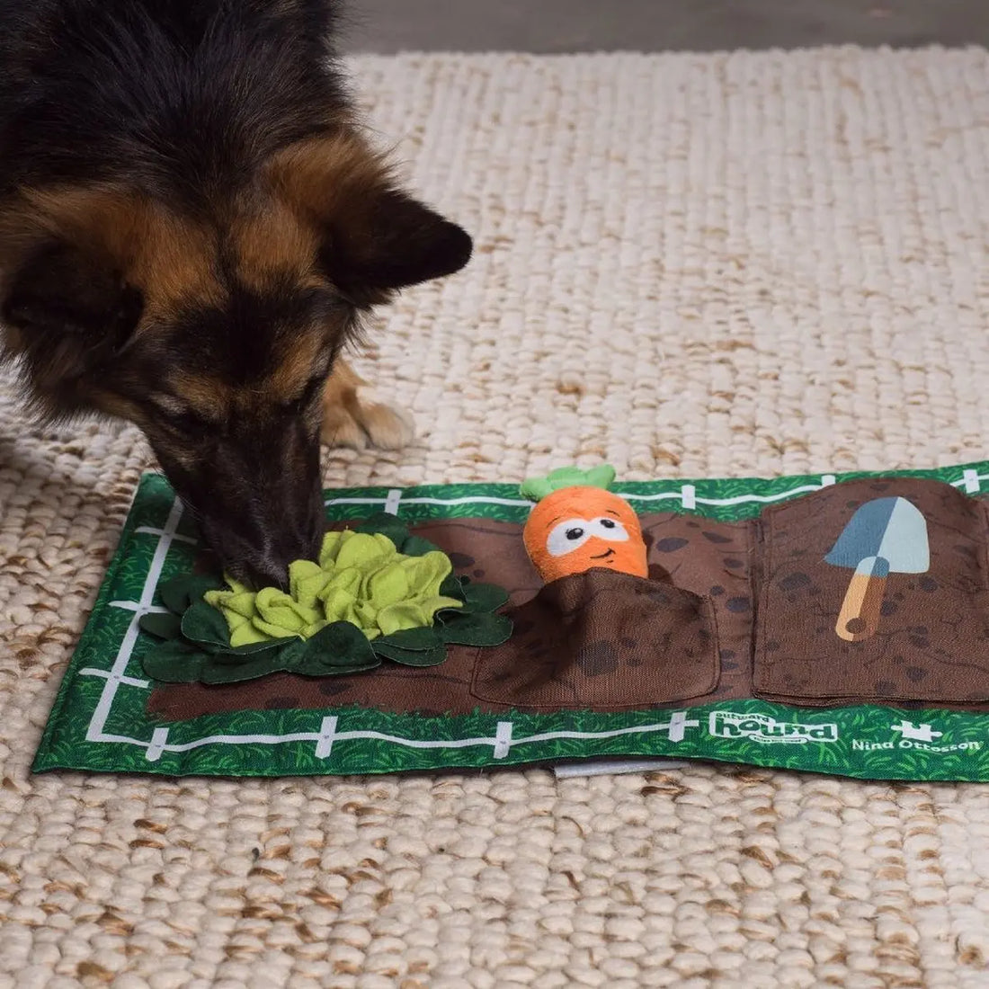 Nina Ottoson intelligentiespeelgoed - snuffelmat - garden Classies