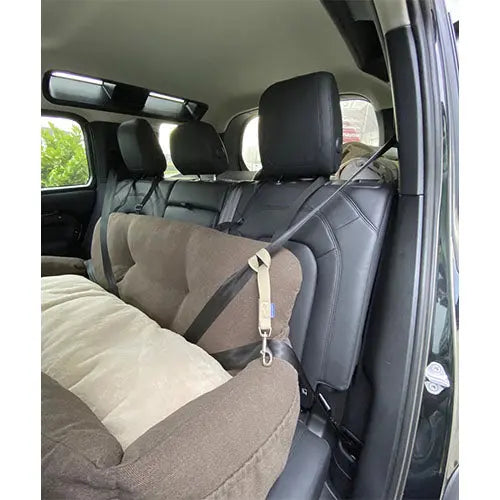 Animal Boulevard HOME&AWAY Achterbank Betty - 113x47x42 cm - Verkrijgbaar in 2 kleuren Classies