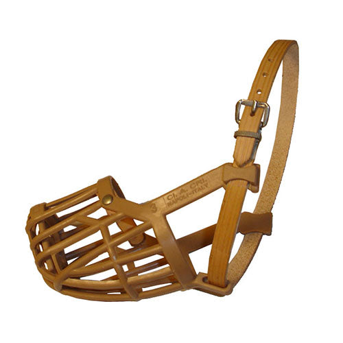 Kunststoffmaulkorb mit Lederriemen