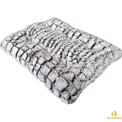 Coussin en peau de serpent Jack and Vanilla gris